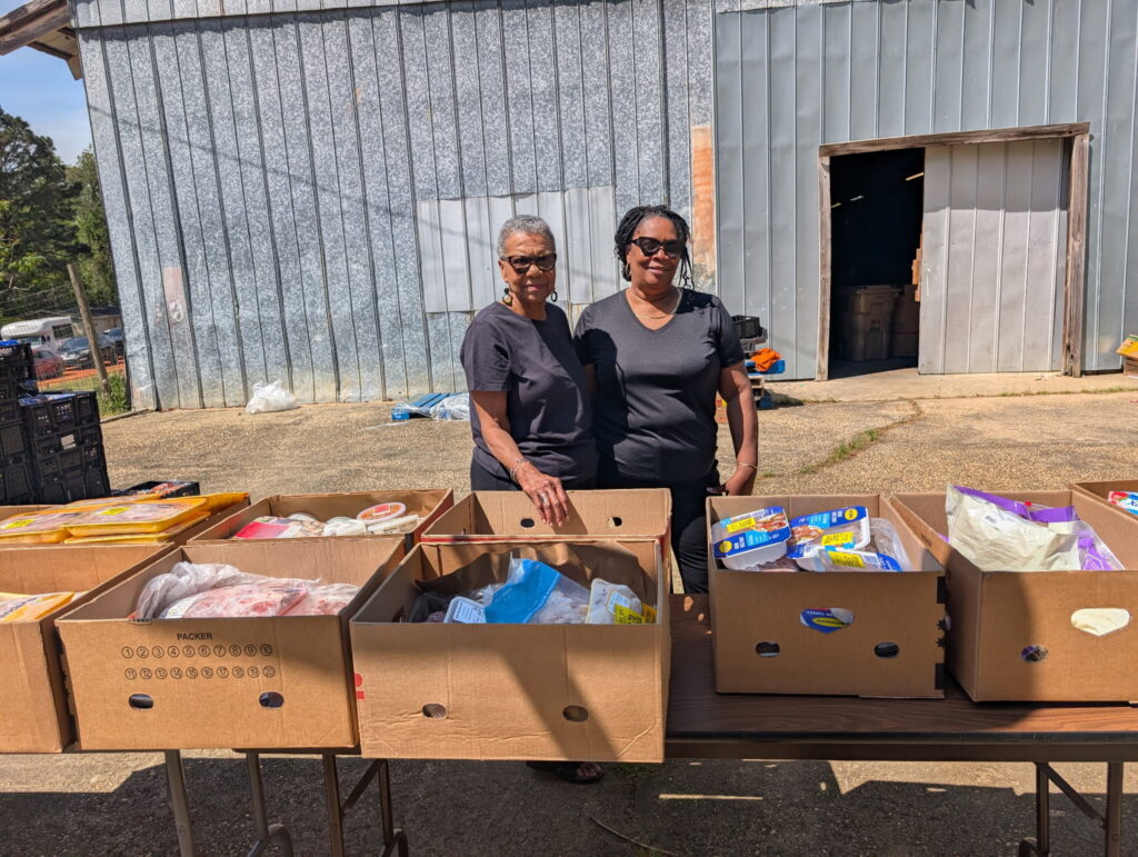 Food distribution boxes